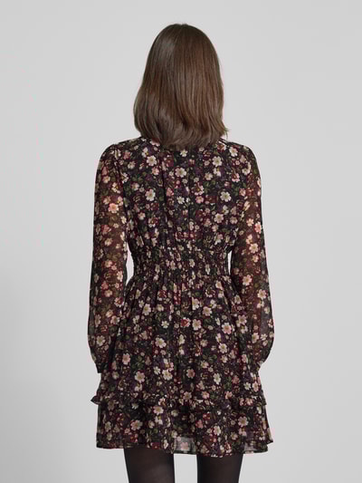 Apricot Minikleid mit Smock-Detail Bordeaux 5