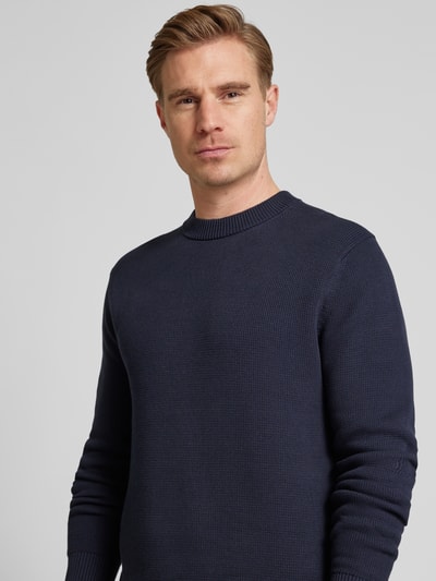 SELECTED HOMME Sweter z dzianiny z okrągłym dekoltem model ‘DANE’ Granatowy 3