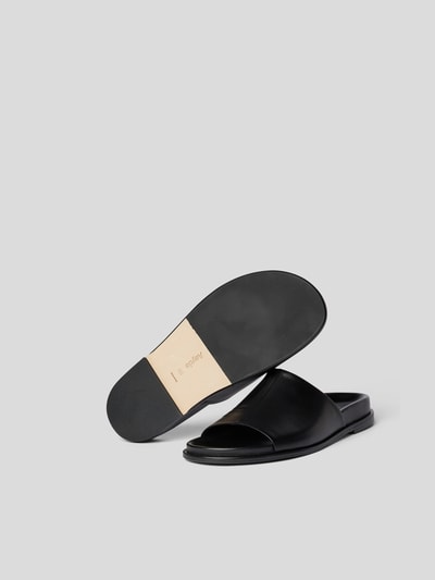 Aeyde Slides aus Brand-Prägung Schwarz 4