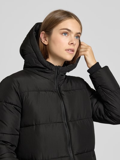 Pieces Regular Fit Steppmantel mit Storm Cuffs Modell 'BEE' Black 3