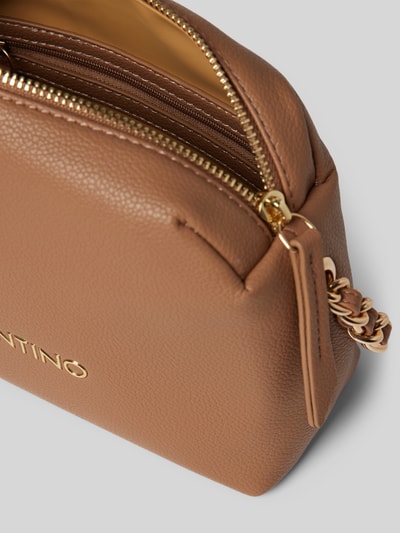 VALENTINO BAGS Handtas met labelapplicatie, model 'ARCADIA CAMERA BAG' Camel - 4