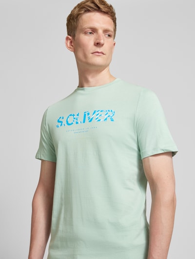 s.Oliver RED LABEL T-shirt z nadrukiem z logo Miętowy 3