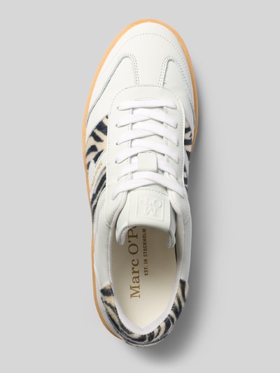 Productfoto, Low Top Sneaker met kunstbont van Marc O'Polo, wit glad leer, ronde neus, platte zool, uni look, licht geprofileerd