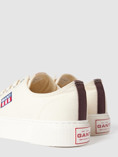 Gant Sneakersy z wyhaftowanym logo Złamany biały 3