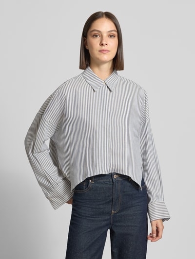 DRYKORN Relaxed Fit Hemdbluse aus reiner Baumwolle Modell 'OSHIA' Hellblau 4