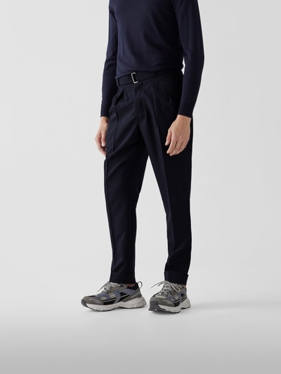 Officine Générale Bundfaltenhose mit Gürtel Dunkelblau 4