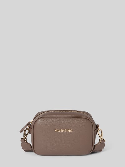 VALENTINO BAGS Crossbody Bag mit Label-Detail Modell 'NEVER' Taupe 1