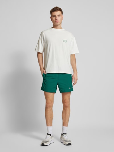 CHAMPION Regular Fit Shorts mit Label-Stitching Dunkelgruen 1