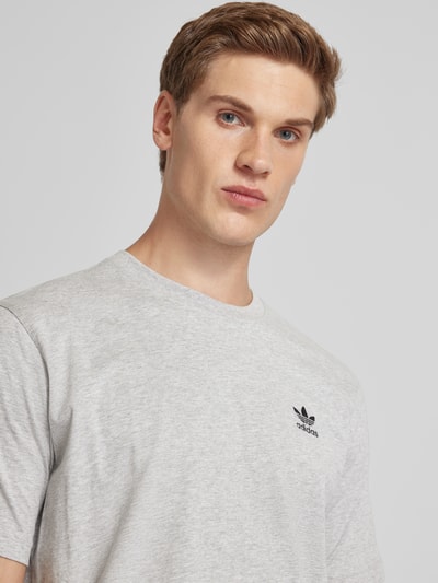 adidas Originals T-shirt met labelstitching Lichtgrijs - 3