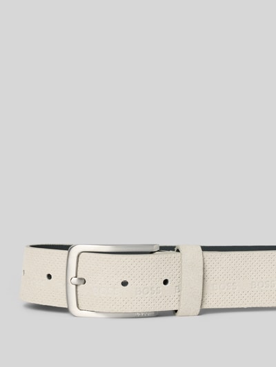 Produktfoto, Gürtel aus echtem Veloursleder Modell 'VERED-SD-PERF_SZ35' von BOSS, Optik: Unifarben, Verschluss: Dornschließe, feine Struktur, Materialverarbeitung: Velours, Material: Leder
