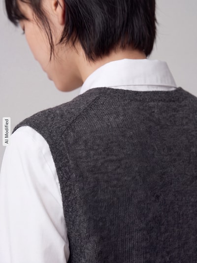 s.Oliver BLACK LABEL Regular Fit Pullunder mit Woll-Anteil Anthrazit 3