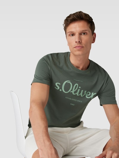 s.Oliver RED LABEL T-Shirt mit Label-Print Oliv 3