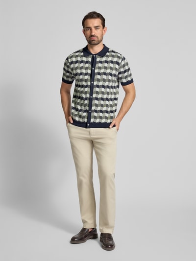 Christian Berg Men Regular Fit Poloshirt mit durchgehender Knopfleiste Metallic Gruen 1