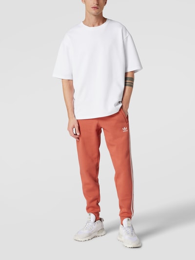 adidas Originals Sweatpants mit Label-Stitching Haselnuss Braun 1