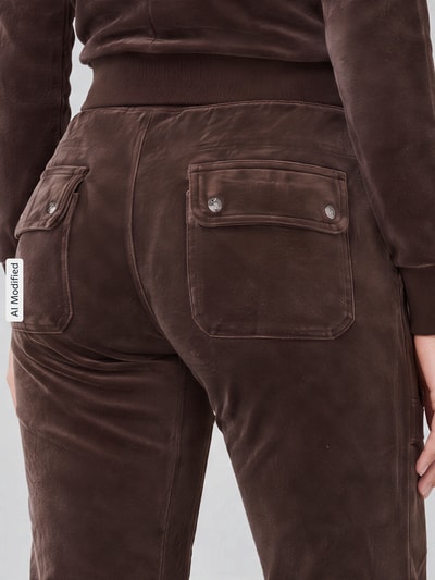 Juicy Couture Spodnie dresowe z tunelem model 'LAYLA' Czekoladowy 3