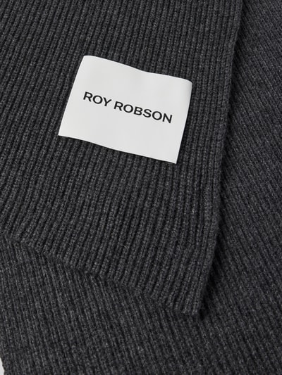 Produktfoto, Schal aus Schurwoll-Mix mit Modal-Anteil von ROY ROBSON, rechteckige Form, graue Strick-Optik, sichtbares Logo-Detail