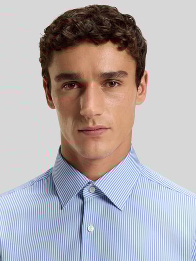 BOSS Regular Fit Businesshemd aus reiner Baumwolle Modell 'JOE-KENT' Bleu 3