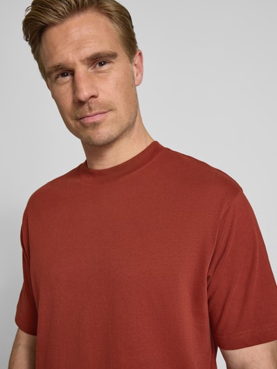 MCNEAL Loose Fit T-Shirt mit Rundhalsausschnitt Dunkelrot 3