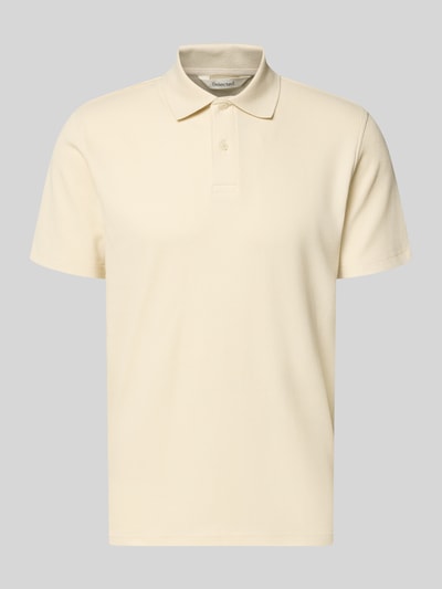 Produktfoto, Regular Fit Poloshirt aus Baumwoll-Mix Modell 'BLAZE' von SELECTED HOMME, Optik: Unifarben, Piqué-Struktur, beige Farbe.