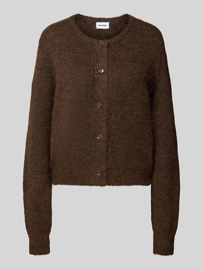Produktfoto, braune Strickjacke mit Rundhalsausschnitt Modell 'SUTTON' von NOISY MAY®, Material-Mix, Regular Fit, Knopfleiste, strukturierte Oberfläche