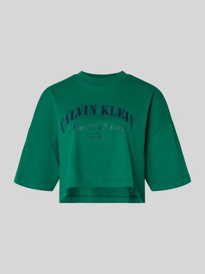 Produktfoto, Cropped T-Shirt mit Logo-Print von Calvin Klein Jeans aus reiner Baumwolle in Grün mit Rundhalsausschnitt und kurzem Schnitt.