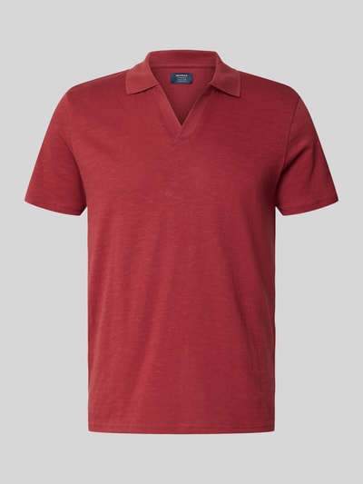 Produktfoto, Slim Fit Poloshirt mit V-Ausschnitt von MCNEAL in Rot, reine Baumwolle, Polokragen, glatte Textur, schlichte Form