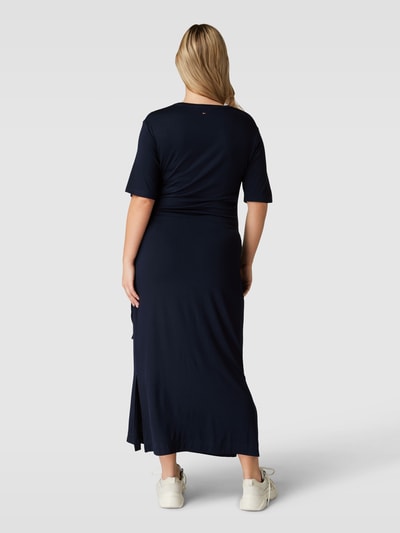 Tommy Hilfiger Curve PLUS SIZE Maxikleid aus Viskose-Mix mit Raffungen Marine 5