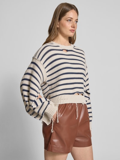 MM6 Maison Margiela Oversized Pullover in Strick-Optik Ecru 3