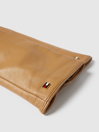 Tommy Hilfiger Lederhandschuhe mit Logo-Applikation Modell 'ESSENTIAL' Camel 2