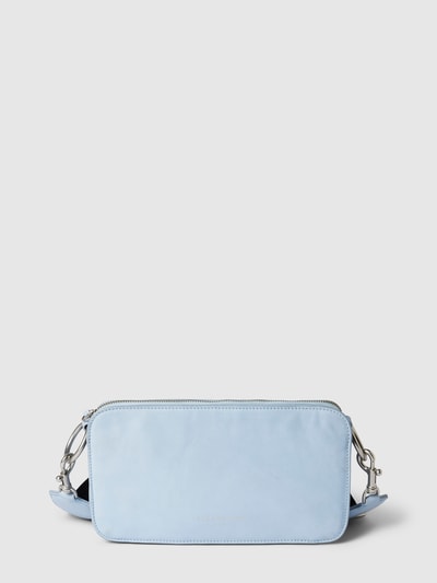 LIEBESKIND BERLIN Crossbody Bag aus echtem Leder mit Label-Print Modell 'CLARICE' Hellblau 2