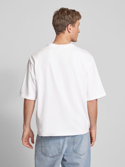 REVIEW Oversized T-Shirt mit Label-Print Weiss 5