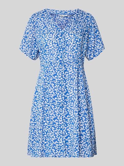 Produktfoto, Minikleid aus reiner Viskose Modell 'EVIDA' von Only, Optik: Allover-Muster, tailliert, Mini-Länge, V-Ausschnitt, Knopfleiste, Taillengürtel, Kurzarm, Material: reine Viskose, blau-weiß gemustert, glatte Textur