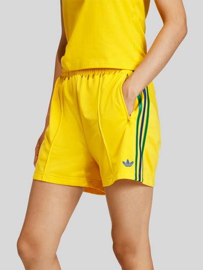 adidas Originals Trainingsshorts mit Label Stitching GELB 3