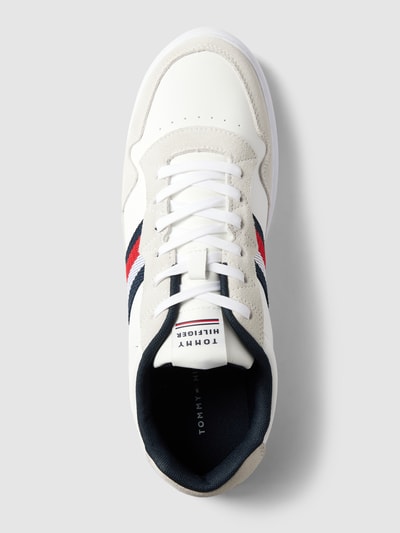 Tommy Hilfiger Sneakersy z detalami z logo Biały 4