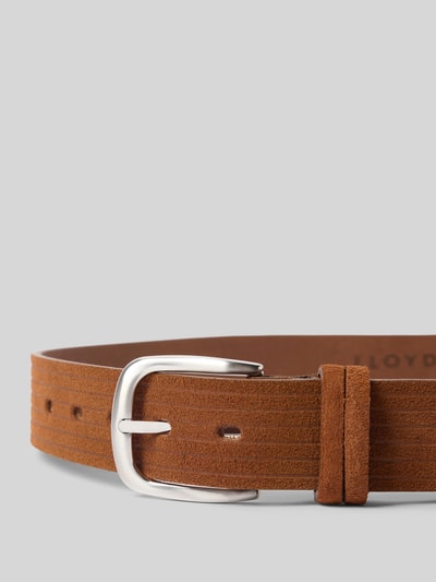Produktfoto, Gürtel mit Label-Detail von Lloyd Men's Belts aus braunem, beschichtetem Leder mit Dornschließe, klassische Passform, 3 cm breit.