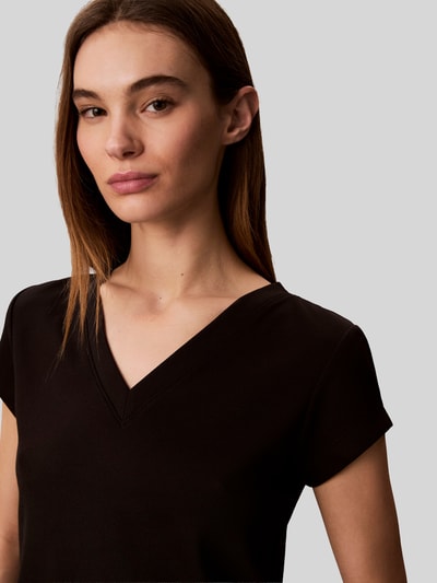 Calvin Klein Jeans Slim Fit T-Shirt aus Baumwoll-Mix Black 3