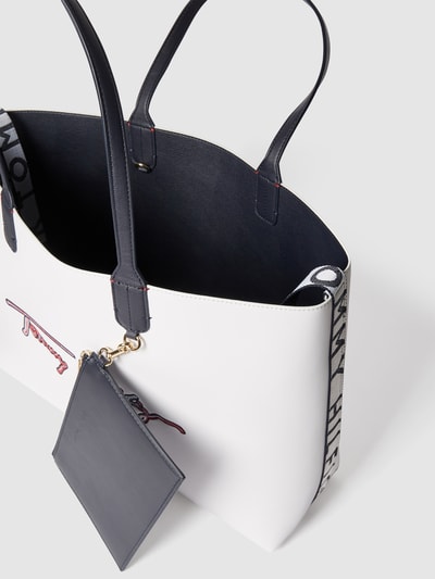 Tommy Hilfiger Shopper mit Label-Prägung Weiss 4