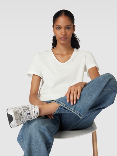 Soyaconcept T-Shirt mit V-Ausschnitt Modell 'Babette' Offwhite 3