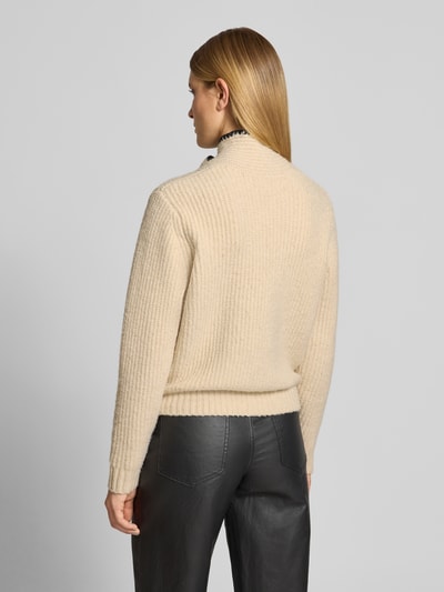 Jake*s Casual Strickjacke mit Schluppe und Knopfverschluss Ecru 5