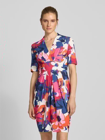 Vera Mont Knielanges Cocktailkleid in Wickel-Optik Blau 4