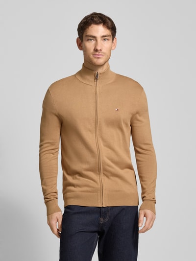 Tommy Hilfiger Strickjacke mit Logo-Stitching Modell 'ESSENTIAL' Camel 4