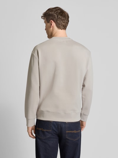 CK Calvin Klein Sweatshirt mit Label-Detail Modell 'TECH INTERLOCK' Stein 5