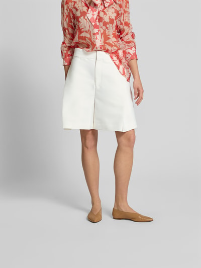Victoria Beckham Shorts mit Eingrifftaschen Ecru 4