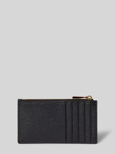 Produktfoto, Kartenetui aus echtem Leder von MICHAEL Michael Kors in Schwarz mit Strukturmuster, metallic Details, Kartenfächern und Reißverschluss
