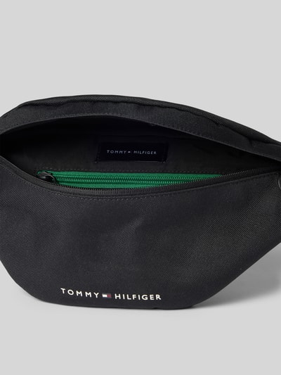 Tommy Hilfiger Heuptas met kliksluiting en labelprint Zwart - 5