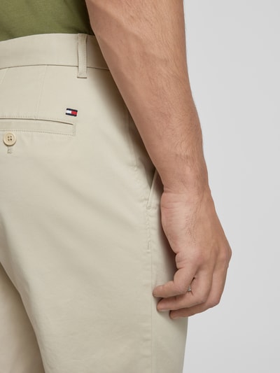 Tommy Hilfiger Bermudas in unifarbenem Design Modell 'BROOKLYN' Beige 3