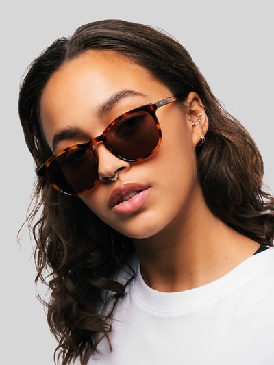 MessyWeekend Sonnenbrille Modell 'SEAN' Dunkelbraun 1