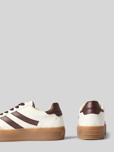 Produktfoto, Sneaker aus echtem Rindsleder Modell 'Edith 2' von Marc O'Polo, weiß-braune Farbkombination, glatte Textur, Damen Sneaker von Marc O'Polo