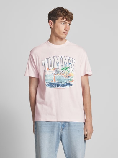 Tommy Jeans Relaxed Fit T-Shirt mit Motiv-Print Pink 4