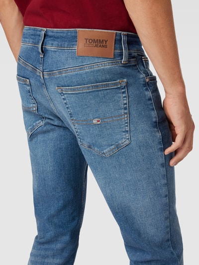 Tommy Jeans Jeansy o kroju slim fit z 5 kieszeniami model ‘SCANTON’ Jeansowy niebieski 3